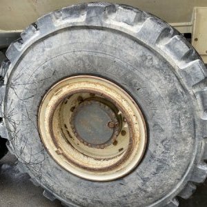 foto dumper na 15.5m3/25t Terex tires NEWISH Michelin