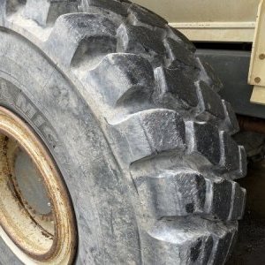 foto dumper na 15.5m3/25t Terex tires NEWISH Michelin